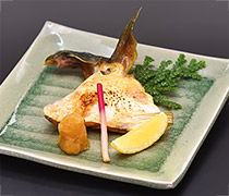 鰤かまの塩焼き