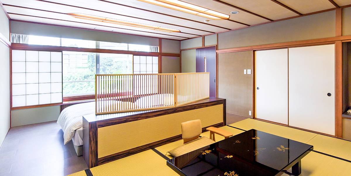 Main image02