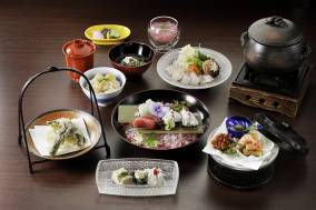 名古屋店「鱧尽くし会席」