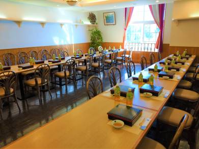 『能登食祭市場』会食場風景
