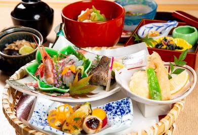 京都店「花篭弁当」
