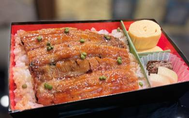 銀座店『うな重』（テイクアウト）