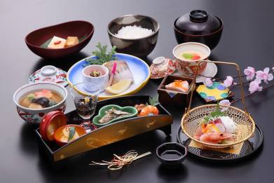 七尾店「迎春御膳」